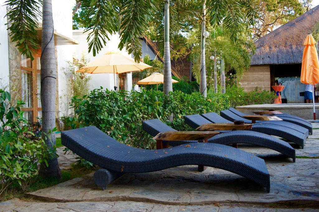Acacia Tree Garden Hotel Puerto Princesa Bagian luar foto
