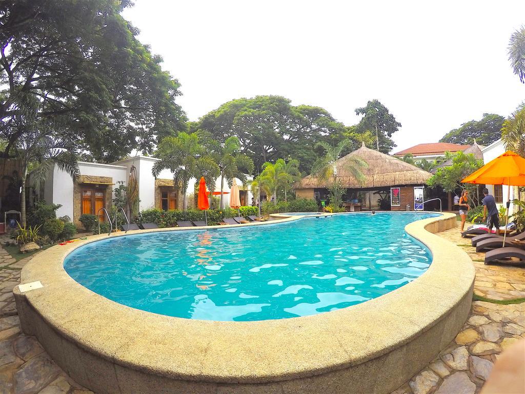 Acacia Tree Garden Hotel Puerto Princesa Bagian luar foto