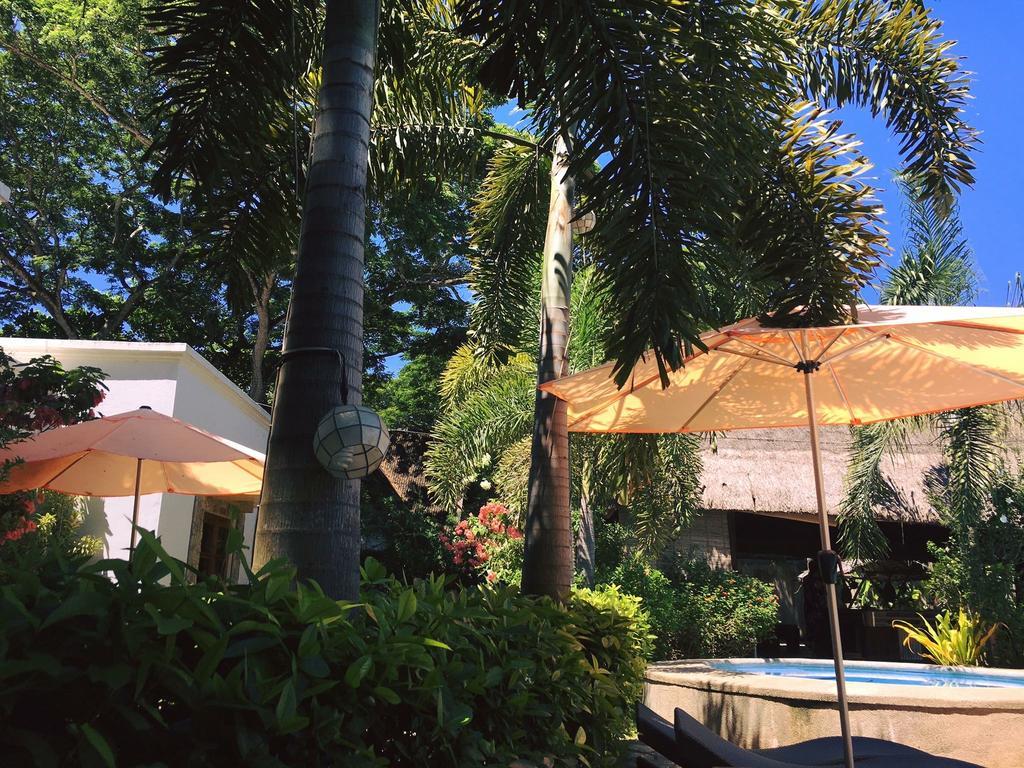 Acacia Tree Garden Hotel Puerto Princesa Bagian luar foto